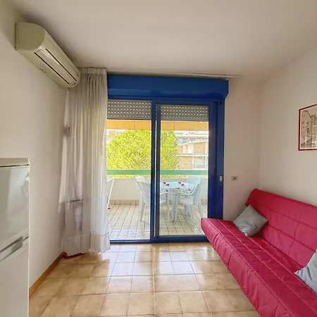 Grazioso N 61 A 100 Mt Dal Mare Apartment