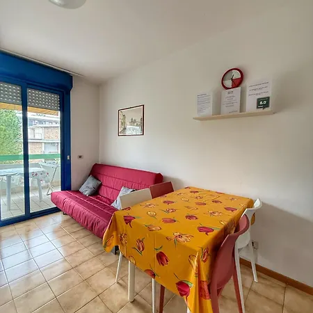 Апартаменти Grazioso N 61 A 100 Mt Dal Mare Бібіоне