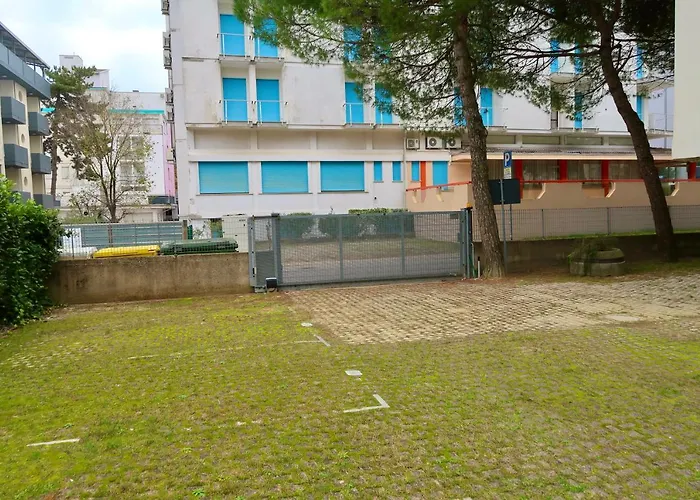 Apartment Grazioso N 61 A 100 Mt Dal Mare Bibione